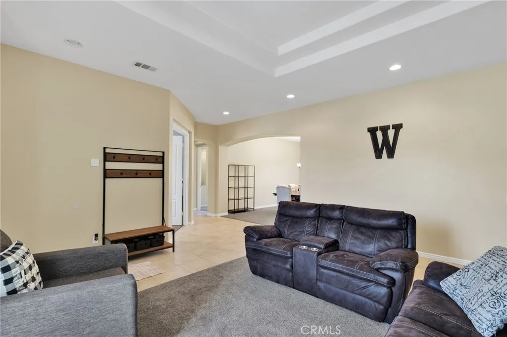 Additional image 85 of 12389 Winesap Rd, Apple Valley, CA 92308