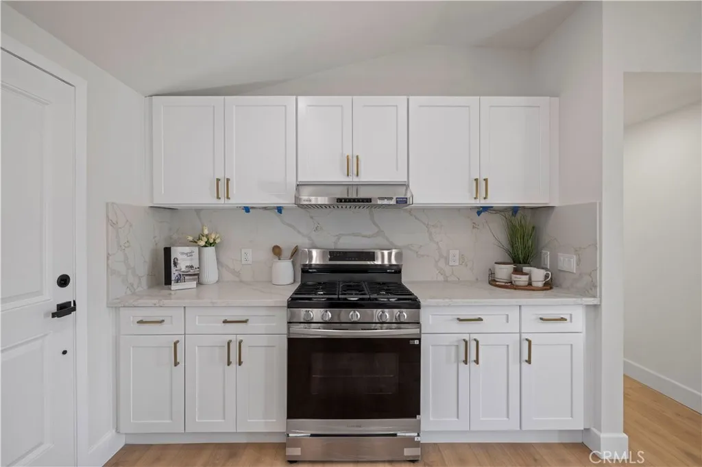 Additional image 12 of 19017 Drycliff Street, Canyon Country, CA 91351