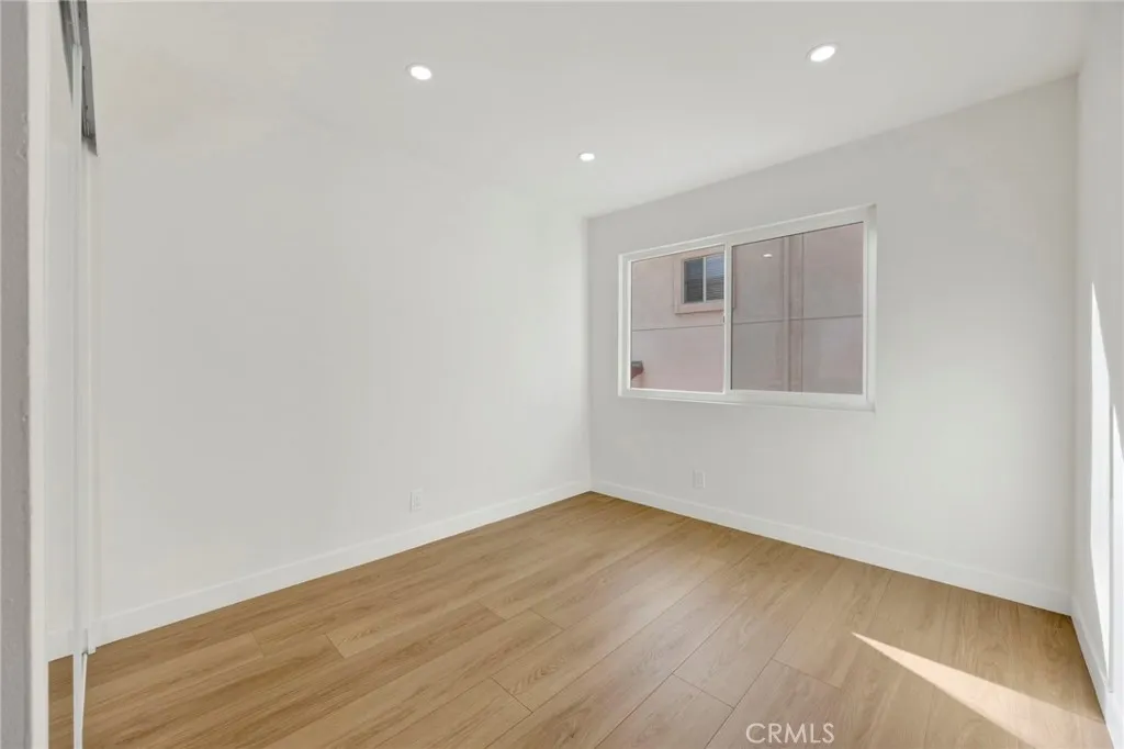 Additional image 23 of 17303 Chatsworth Street Unit 4, Granada Hills, CA 91344