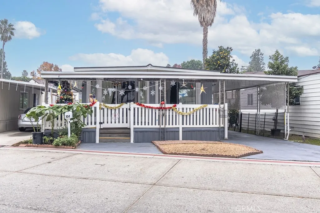 Additional image 15 of 104 Balboa, Tustin, CA 92780