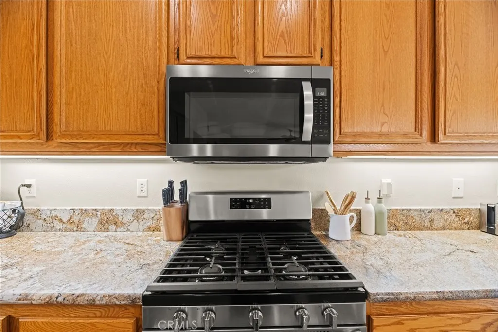 Additional image 70 of 32816 Autumn Wood Cir, Lake Elsinore, CA 92530