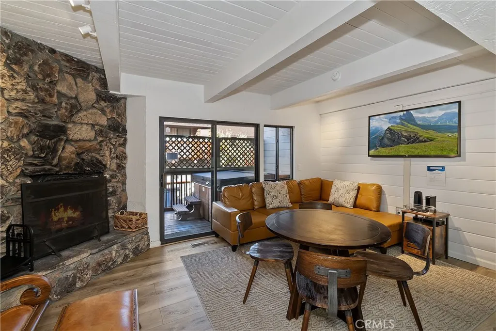 Additional image 6 of 861 Thrush Dr, Big Bear Lake, CA 92315