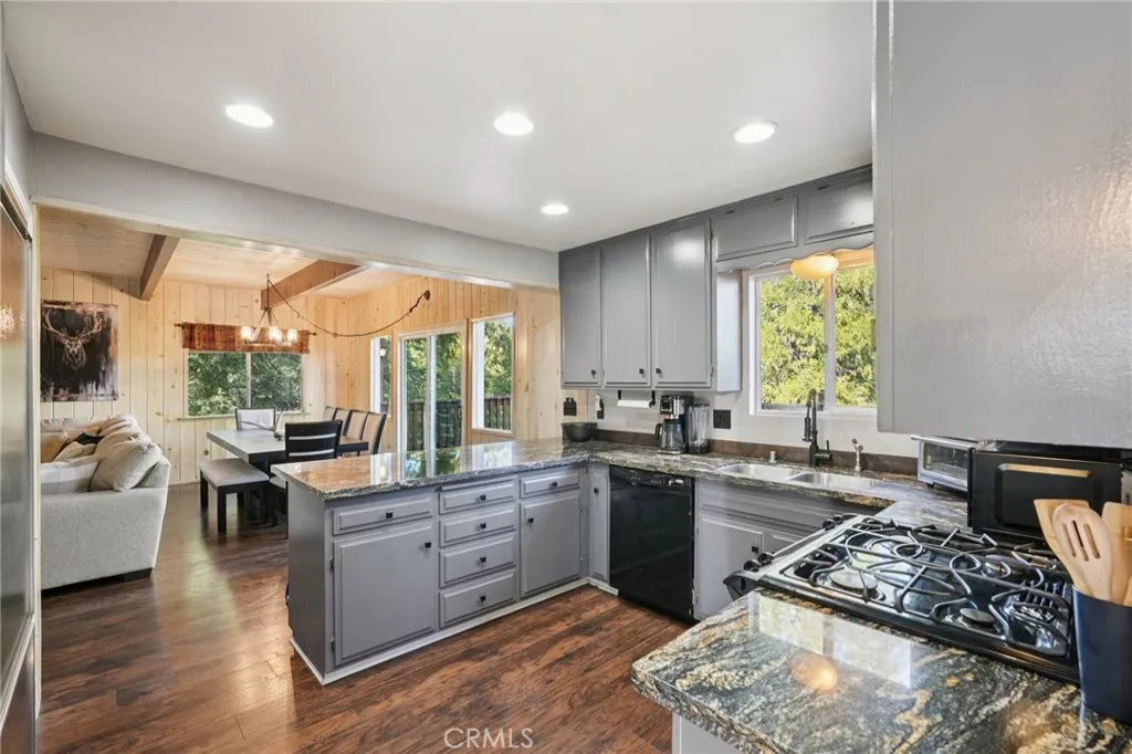 Additional image 42 of 195 Birchwood Drive, Lake Arrowhead, CA 92352