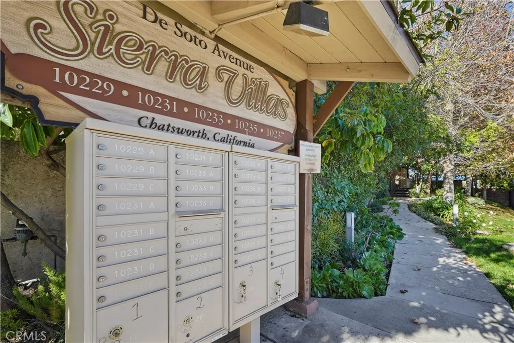 Additional image 62 of 10237 De Soto Unit A, Chatsworth, CA 91311