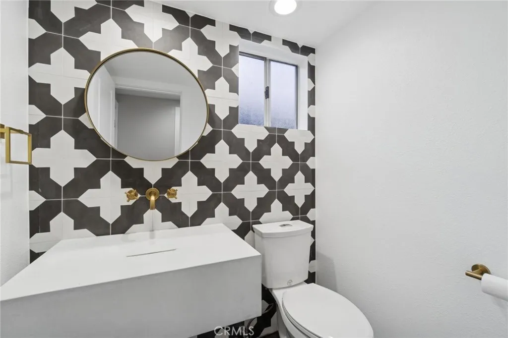 Additional image 24 of 19725 Collins Road, Canyon Country, CA 91351