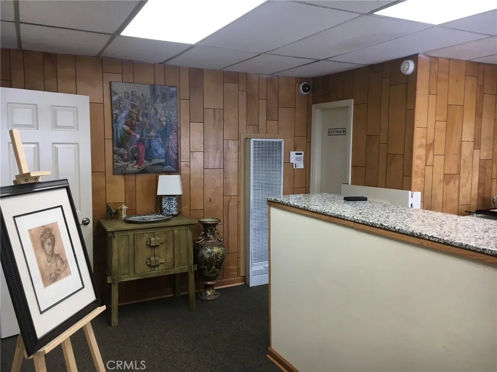 Additional image 26 of 2200 W Burbank Boulevard, Burbank, CA 91506