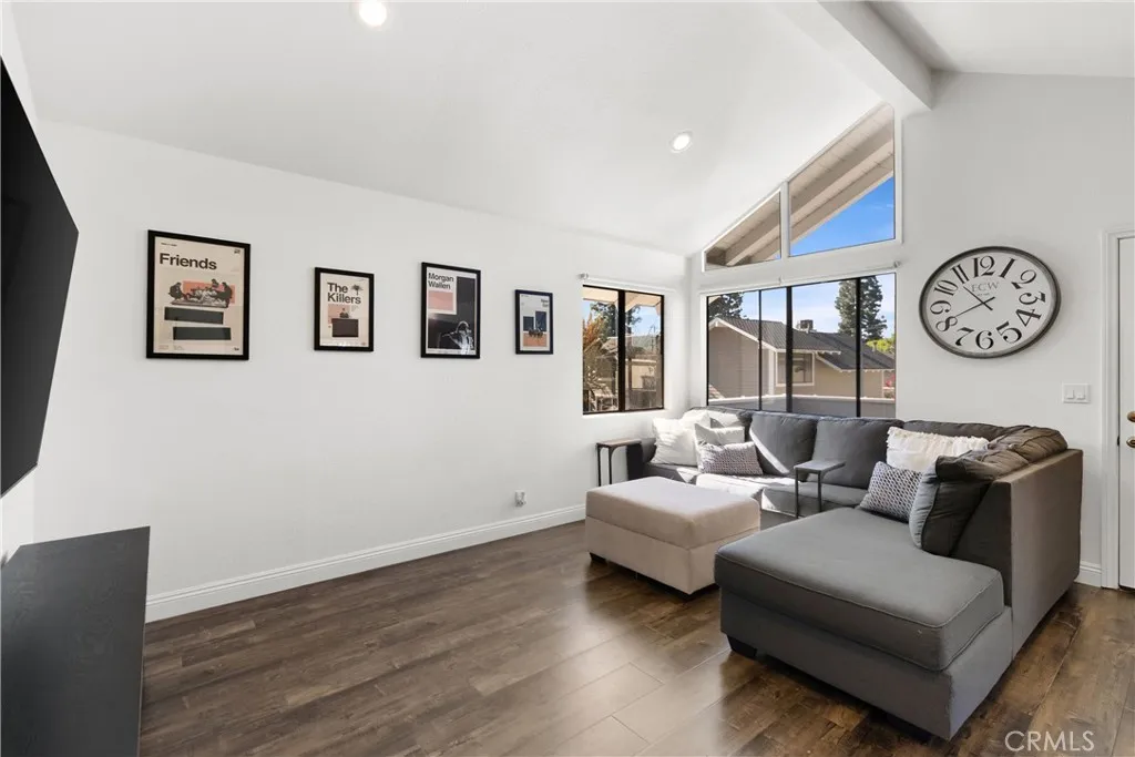 Additional image 4 of 700 W Walnut Ave Unit 25, Orange, CA 92868