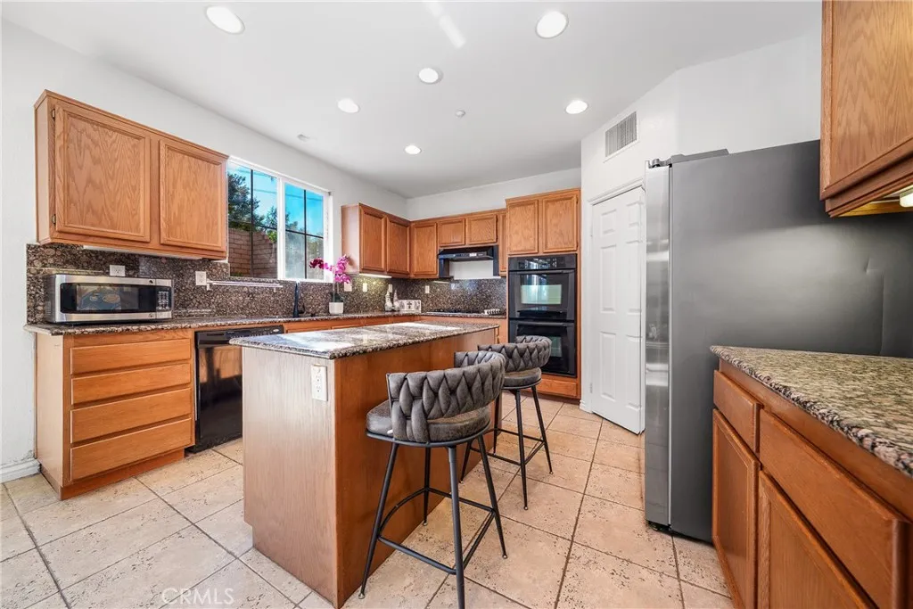 Additional image 12 of 15187 Hawk Street, Fontana, CA 92336