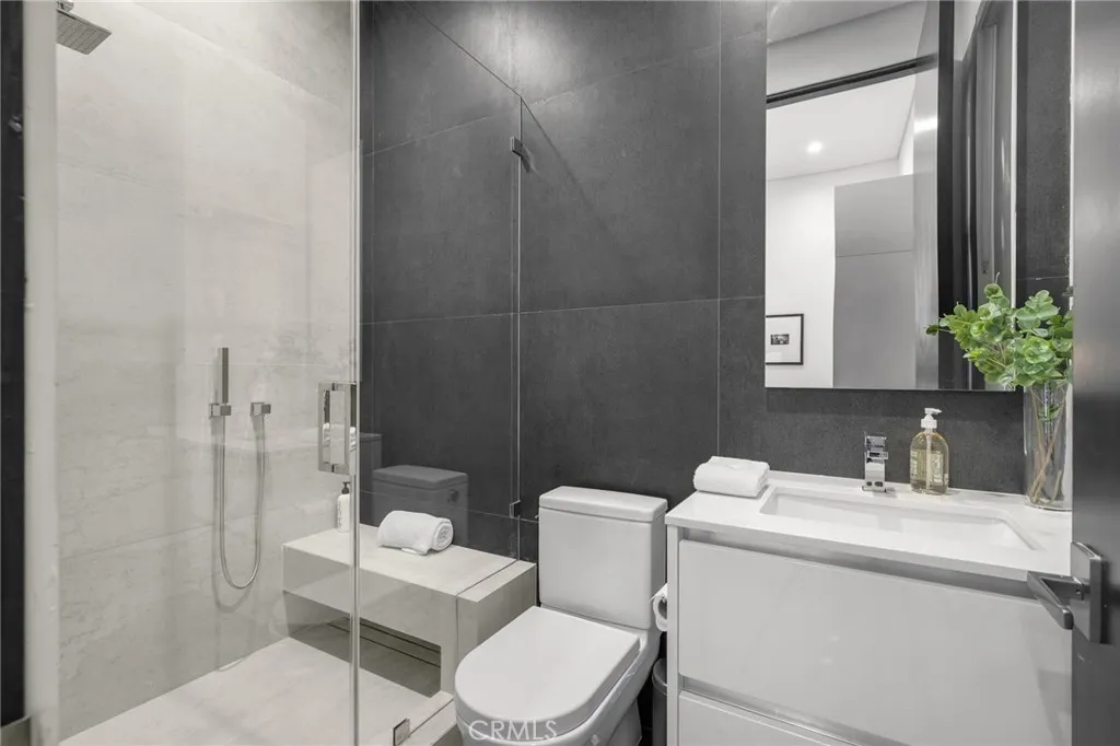 Additional image 68 of 15231 Greenleaf Street, Sherman Oaks, CA 91403