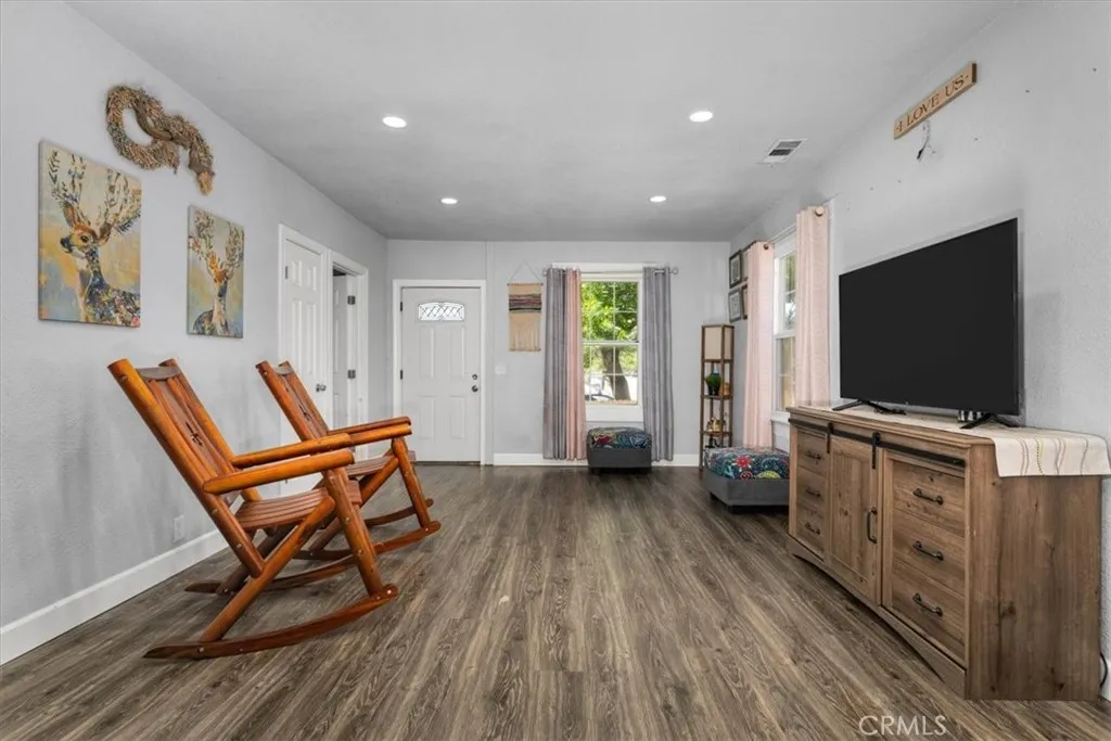 Additional image 7 of 1158 Madison Street, Red Bluff, CA 96080