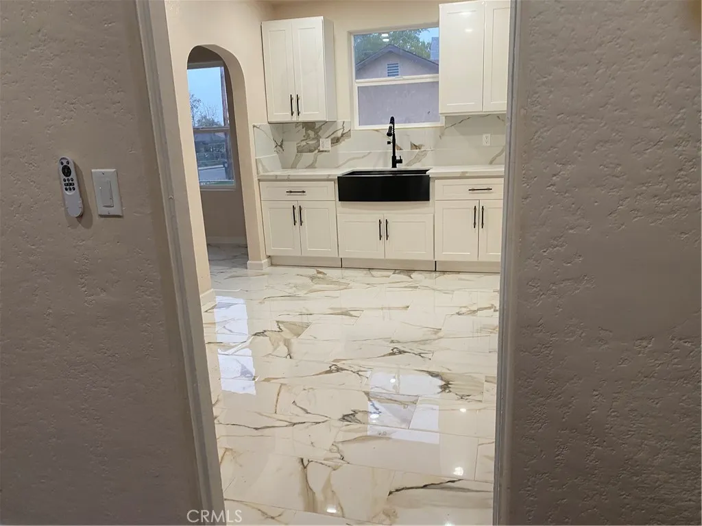 Additional image 19 of 2728 Kentucky St, Bakersfield, CA 93306