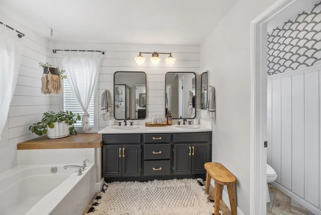 Additional image 110 of 561 Chesterfield Circle, San Marcos, CA 92069