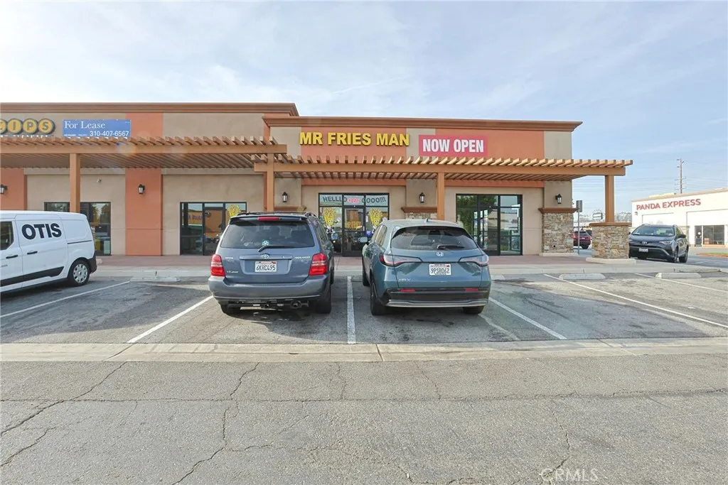Additional image 2 of 13473 Telegraph Road Unit D, Whittier, CA 90605