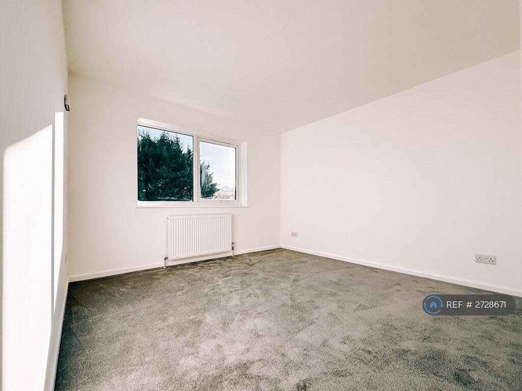 Additional image 5 of Welham Court, North Mymms, Hatfield, AL9