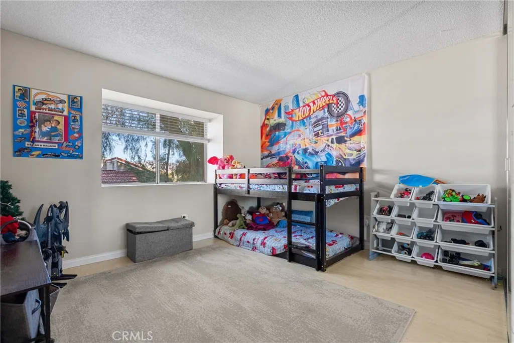 Additional image 24 of 31363 The Old Road Unit A, Castaic, CA 91384