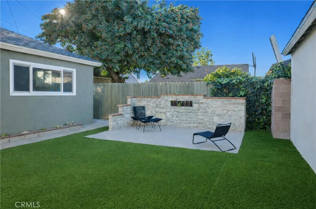 Additional image 36 of 11623 S Dehn Ave, Inglewood, CA 90303