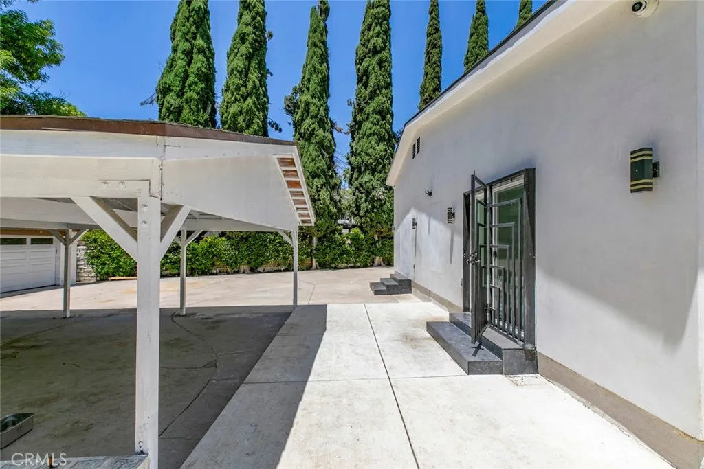 Additional image 96 of 17800 Raymer Street, Sherwood Forest, CA 91325