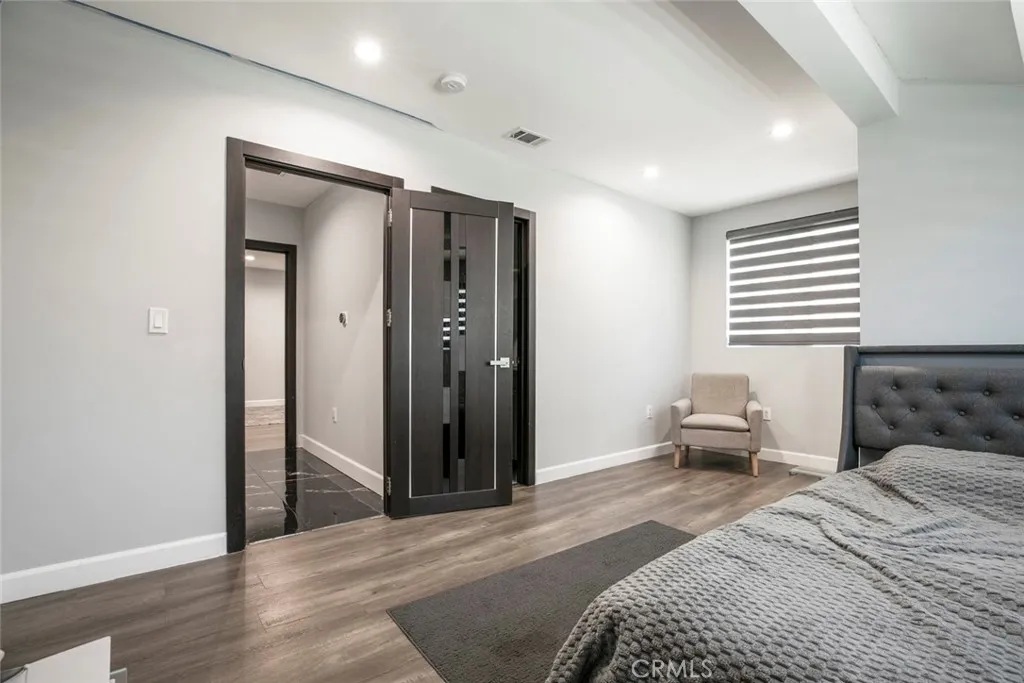 Additional image 87 of 17800 Raymer Street, Sherwood Forest, CA 91325