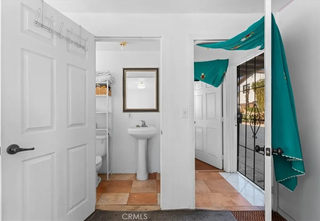 Additional image 27 of 6902 Quakertown Avenue, Winnetka, CA 91306