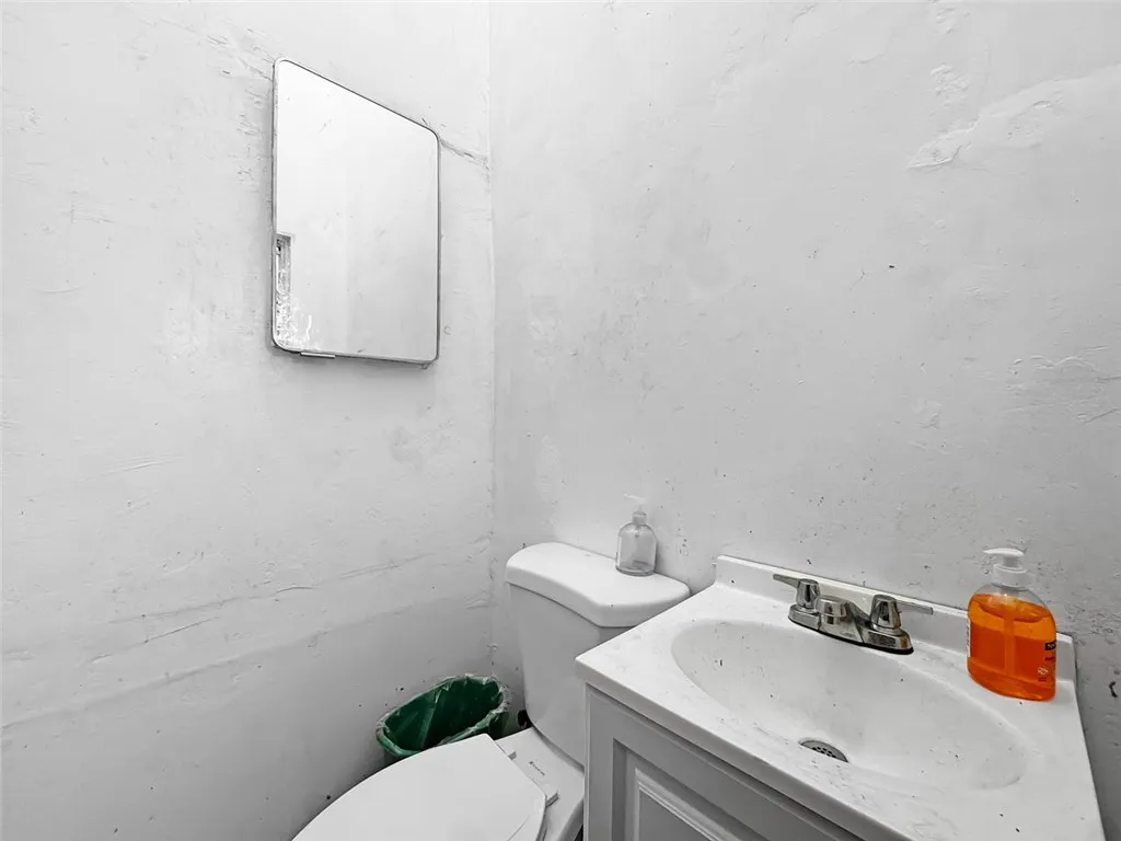 Additional image 54 of 348 W Vernon Avenue, Los Angeles, CA 90037