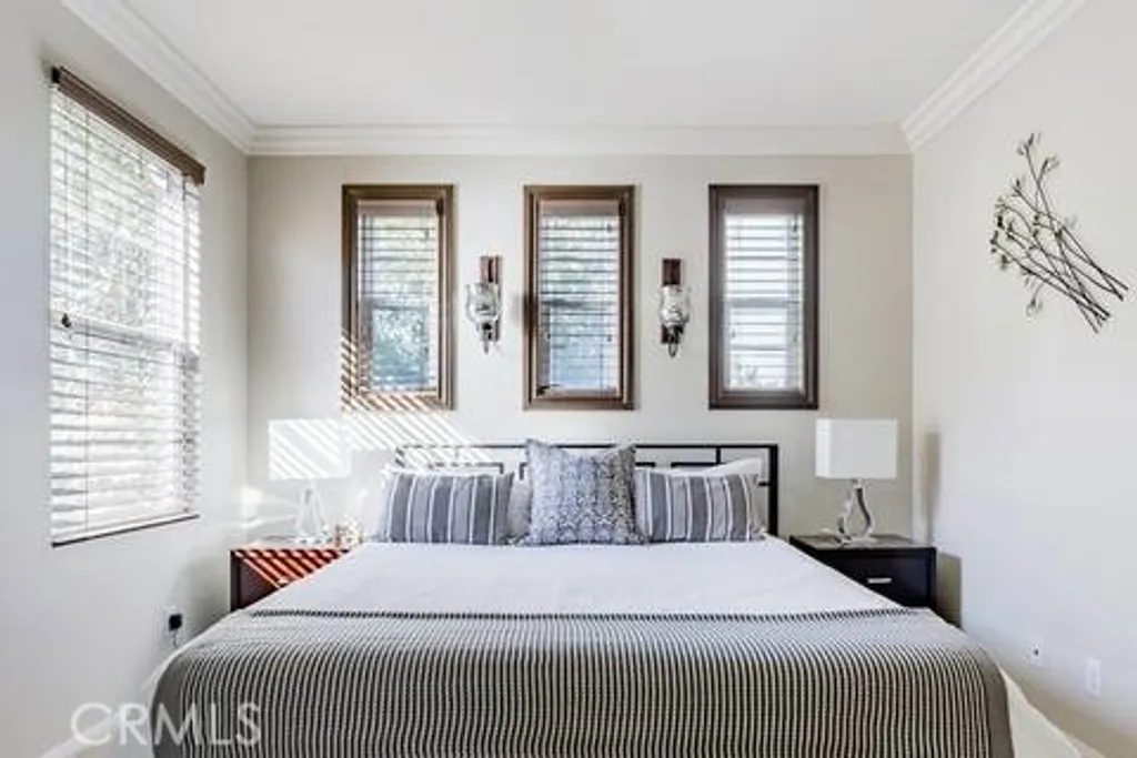 Additional image 13 of 209 Tall Oak, Irvine, CA 92603