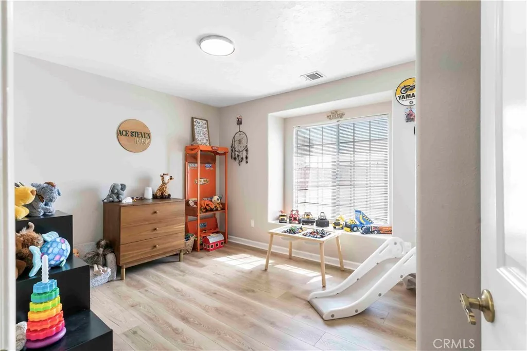 Additional image 25 of 15189 Tonikan, Apple Valley, CA 92307