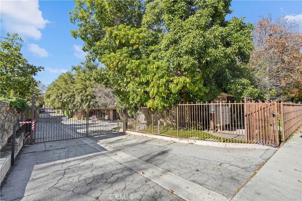 Additional image 61 of 10237 De Soto Unit A, Chatsworth, CA 91311