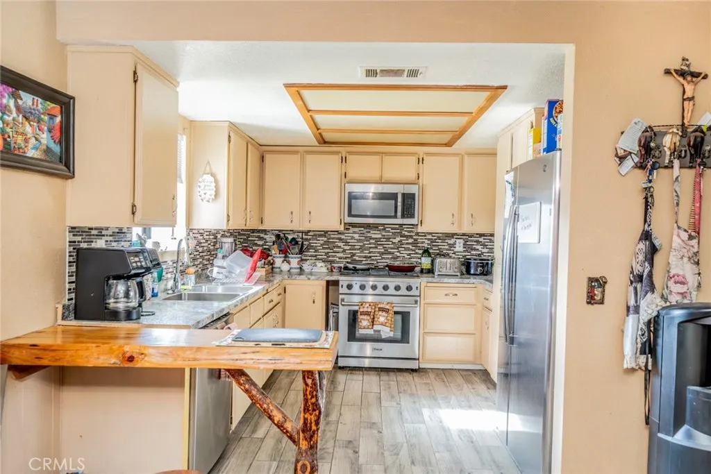 Additional image 17 of 4637 Luna Road, Phelan, CA 92371