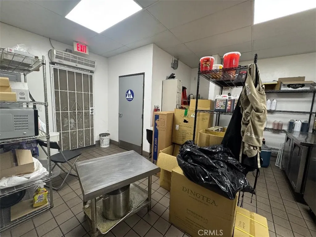 Additional image 14 of 2706 Harbor Boulevard Unit D, Costa Mesa, CA 92626