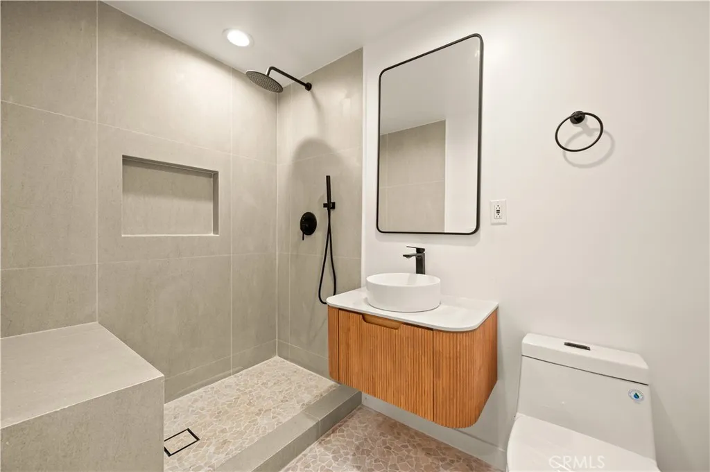 Additional image 45 of 3947 Sumac Drive, Sherman Oaks, CA 91403