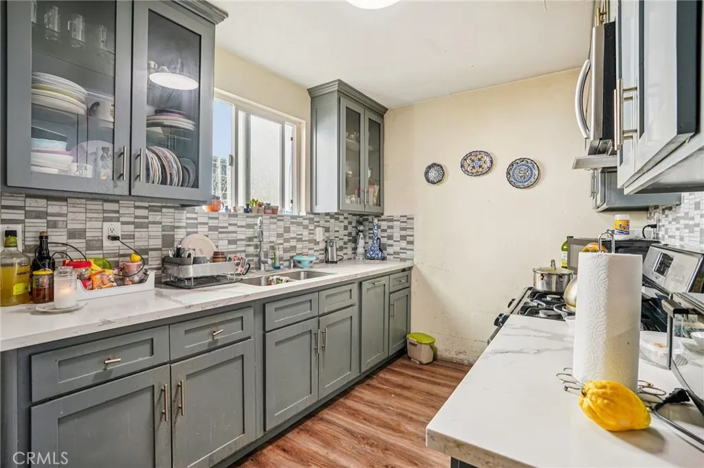 Additional image 7 of 1046 N Bonnie Beach Place, Los Angeles, CA 90063