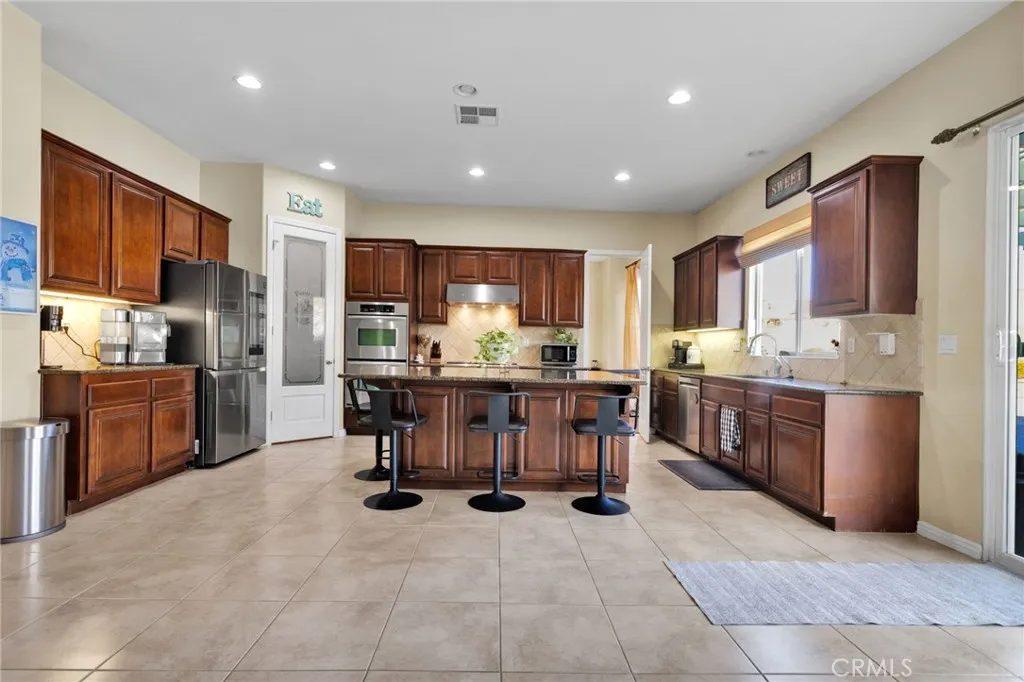 Additional image 92 of 12389 Winesap Rd, Apple Valley, CA 92308