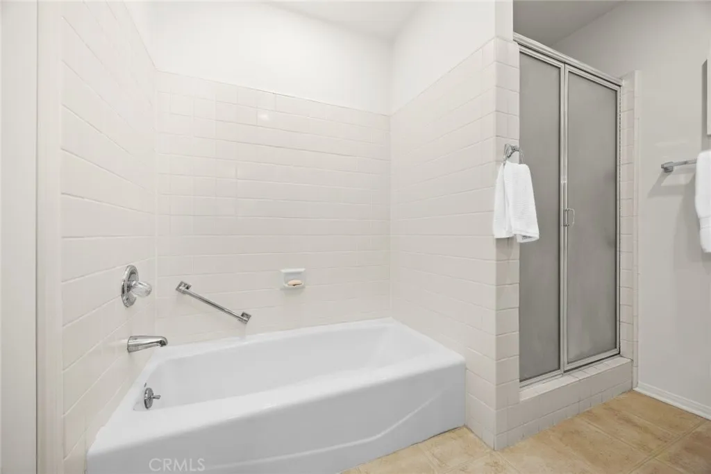 Additional image 76 of 5052 Newcastle, Encino, CA 91316