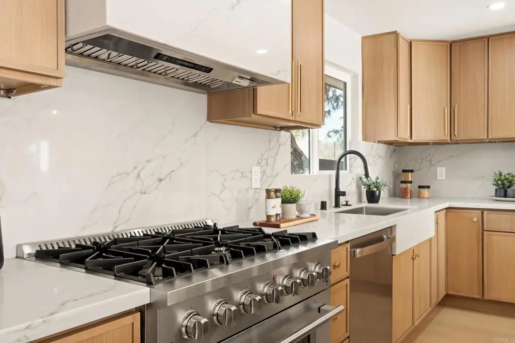 Additional image 16 of 3855 Carbo Court, La Mesa, CA 91941