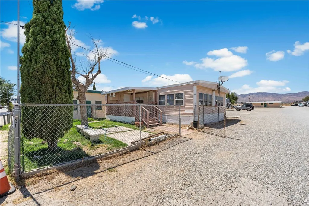 Additional image 48 of 2121 Nadeau St, Mojave, CA 93501