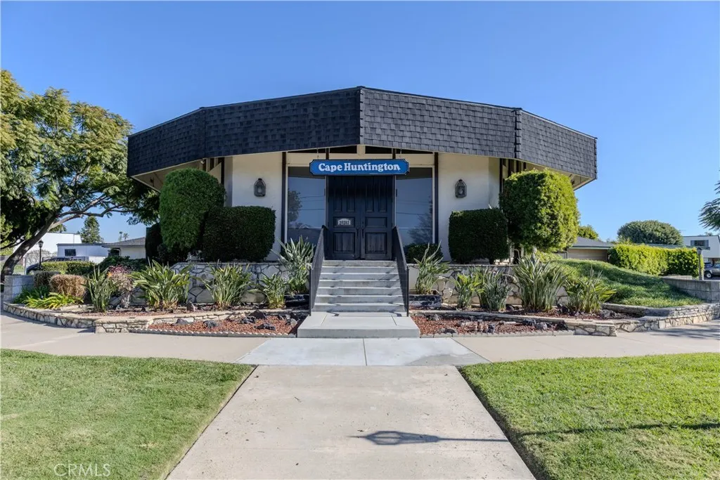 Additional image 25 of 20319 Gardenia Dr, Huntington Beach, CA 92646