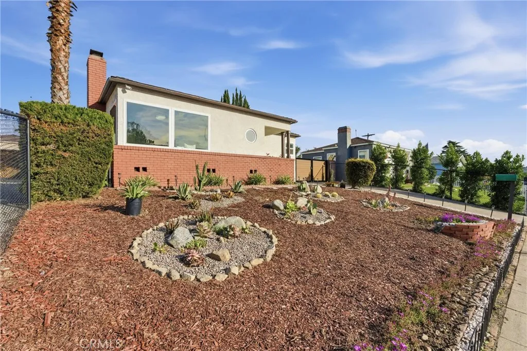 Additional image 42 of 2106 Mcpherson Avenue, Los Angeles, CA 90032