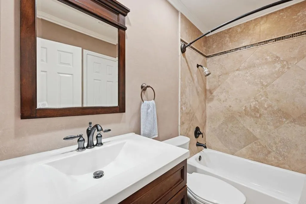 Additional image 52 of 7702 Caminito Puerto Unit 204, Carlsbad, CA 92009