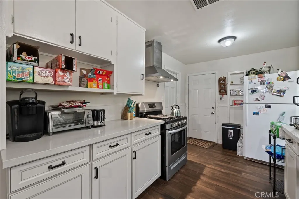 Additional image 16 of 340 Western Dr, Bakersfield, CA 93309