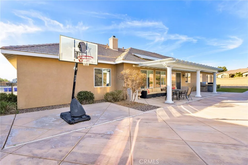 Additional image 139 of 12389 Winesap Rd, Apple Valley, CA 92308