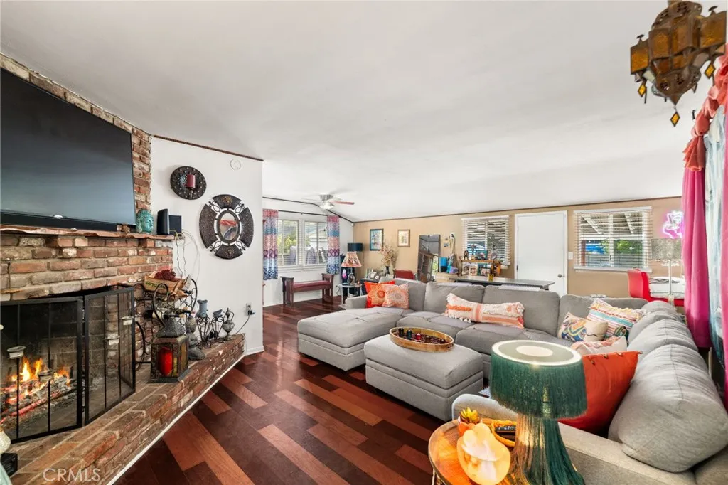 Additional image 4 of 714 E Baseline Rd, San Dimas, CA 91773