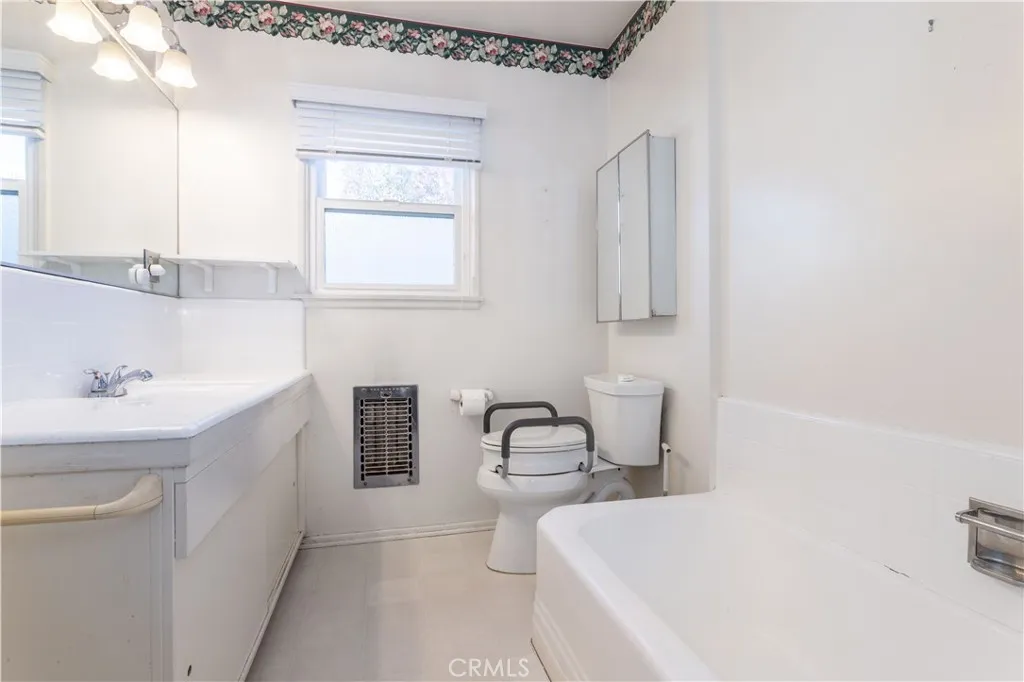 Additional image 48 of 19218 Schoolcraft, Reseda, CA 91335