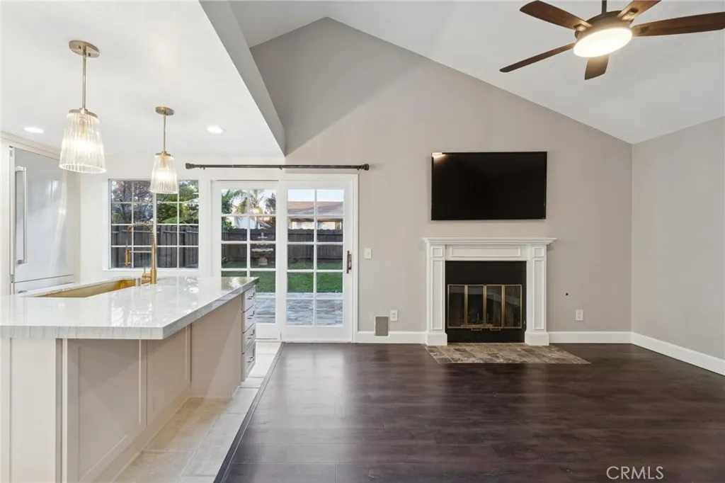 Additional image 20 of 19725 Collins Road, Canyon Country, CA 91351