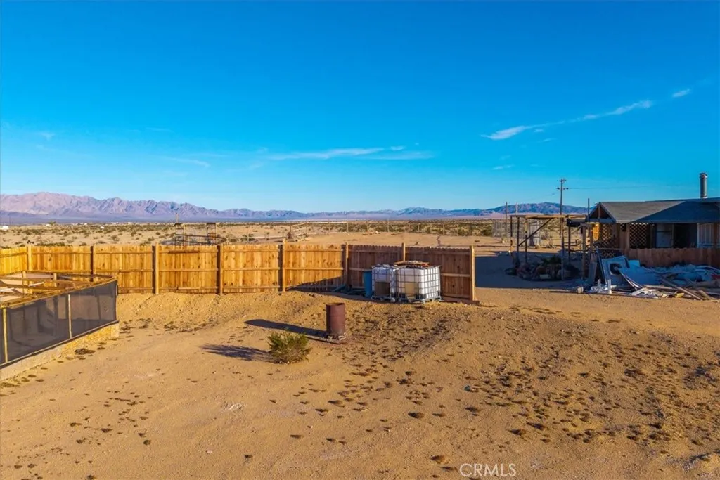 Additional image 35 of 5048 Godwin Rd, 29 Palms, CA 92277