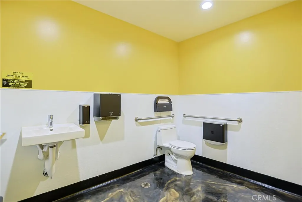 Additional image 18 of 13473 Telegraph Road Unit D, Whittier, CA 90605