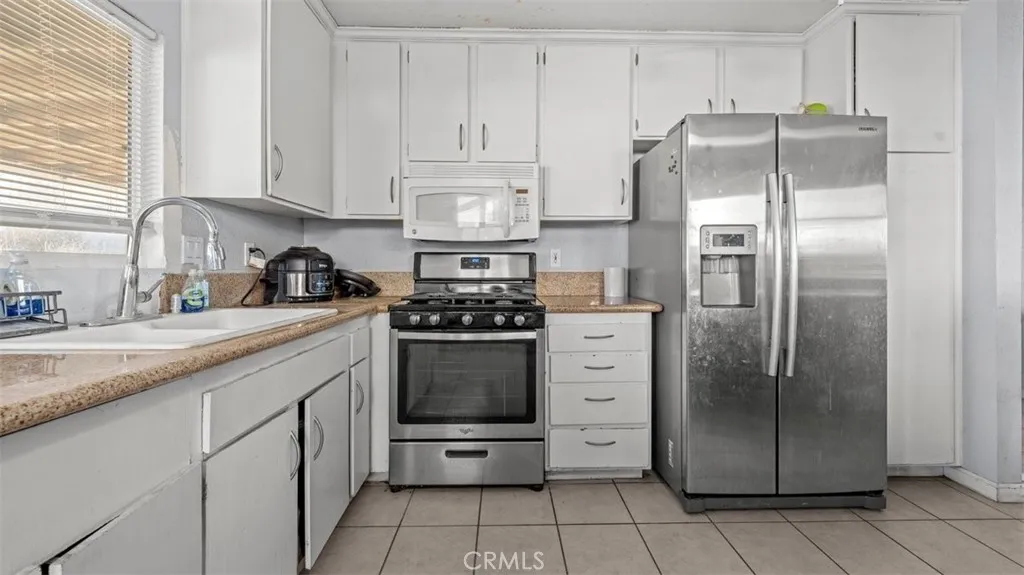 Additional image 11 of 315 S Dallas Ave, San Bernardino, CA 92410