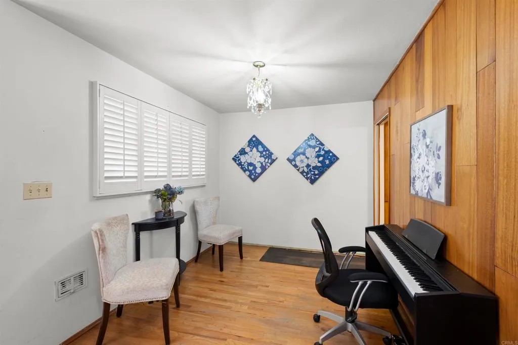 Additional image 51 of 244 Carter, El Cajon, CA 92020