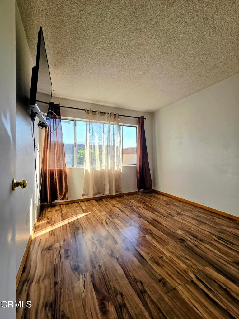 Additional image 55 of 430 W Santa Barbara Street, Santa Paula, CA 93060