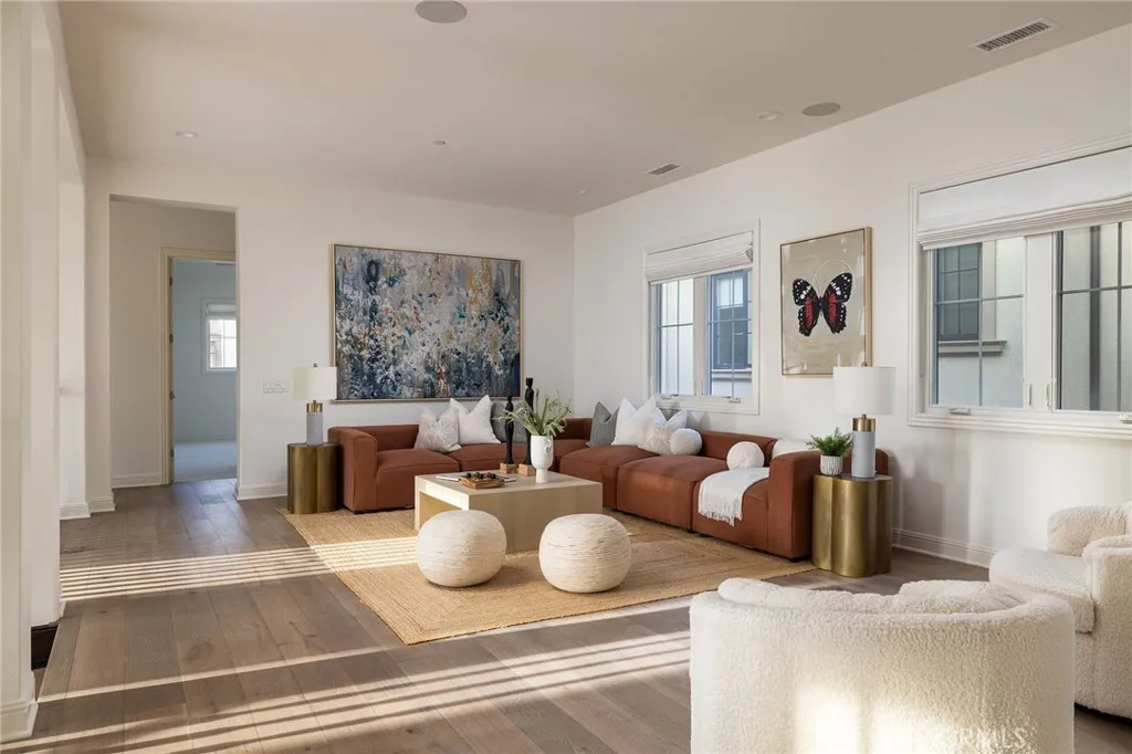 Additional image 72 of 114 Great Oak, Irvine, CA 92602