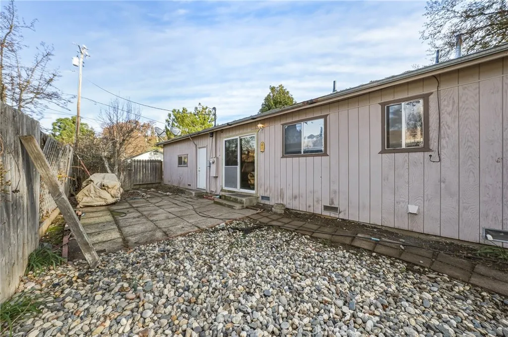 Additional image 21 of 1011 2nd St, Lakeport, CA 95453